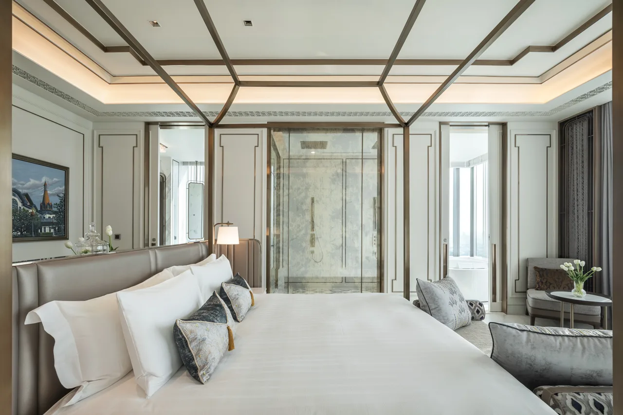 PIA_EGP 60 Governor Suite – Master Bedroom Governor suite master bedroom, lounge chair by corner window
