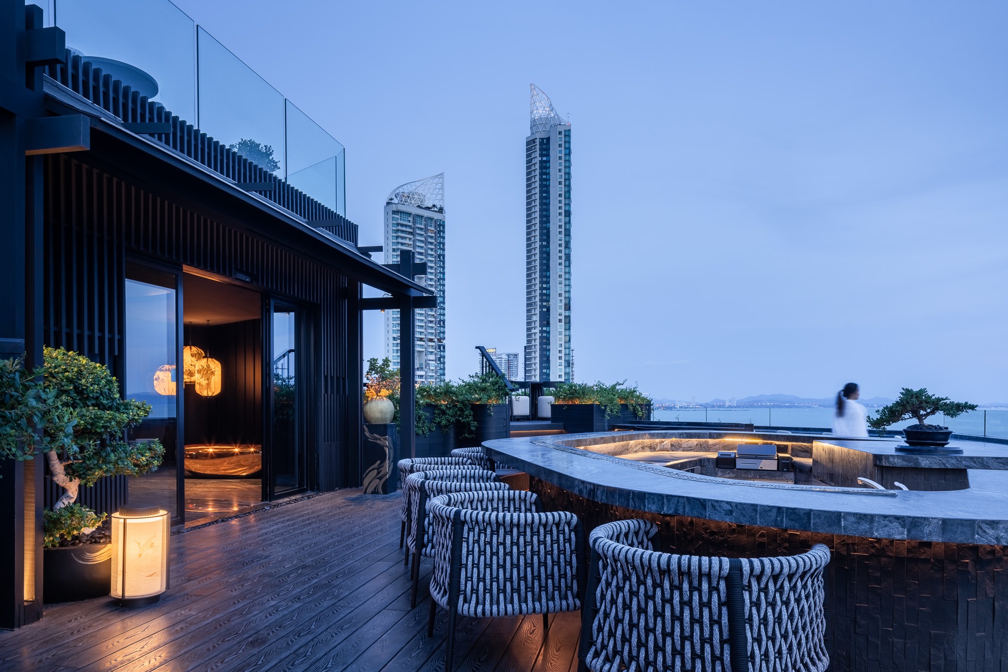 Torien Rooftop and Bar at Pattaya Marriott Resort designed by PIA Interior