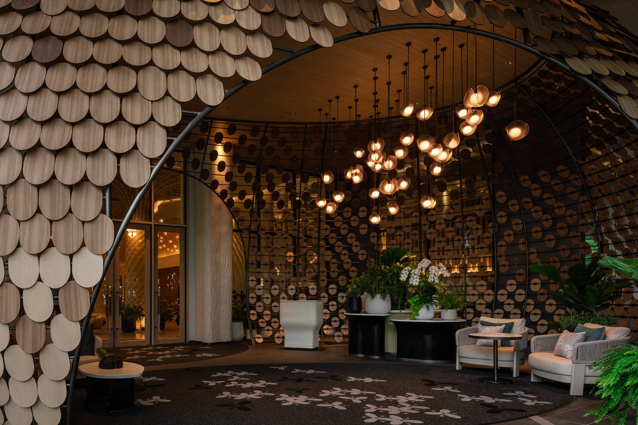 Hotel Lobby at Pattaya Marriott Resort designed by PIA Interior.